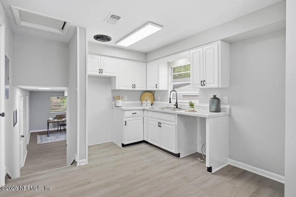 Photo of 7020 RICHARDSON Road