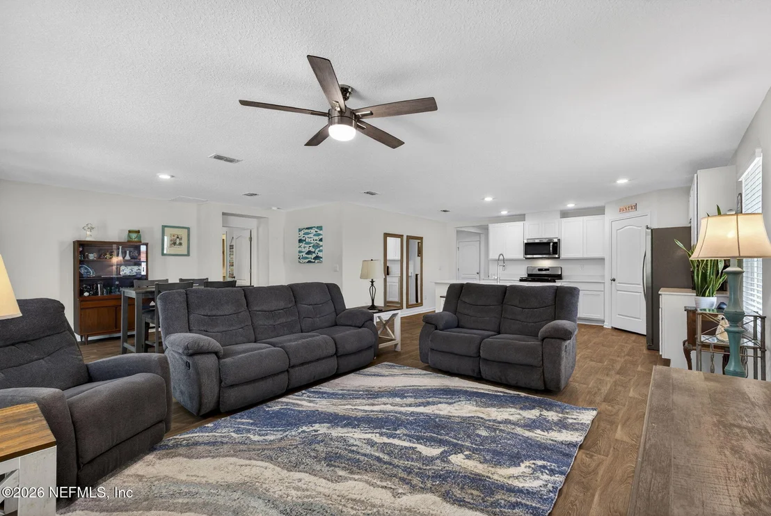 Photo of 231 ARDILA Circle