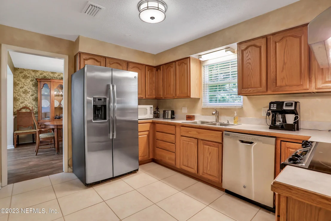 Photo of 1036 GLEN ECHO Road