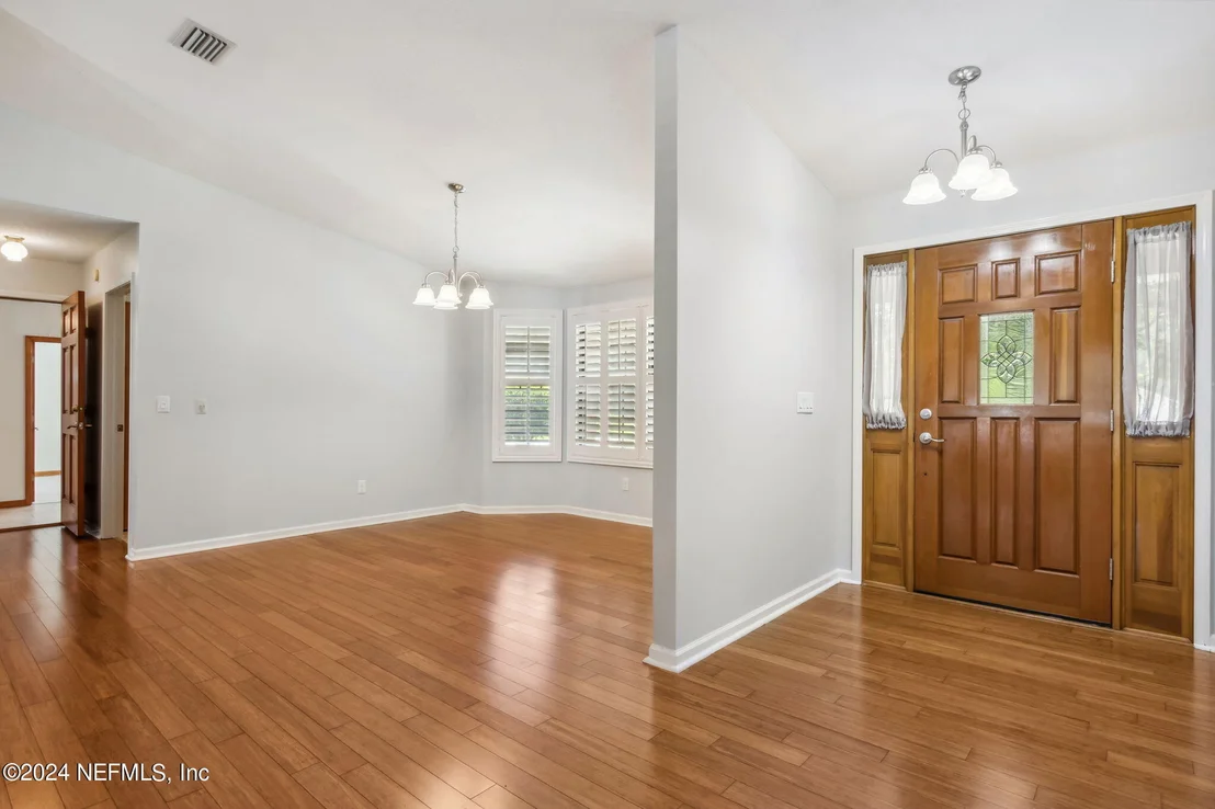 Photo of 55199 DEER RUN Road