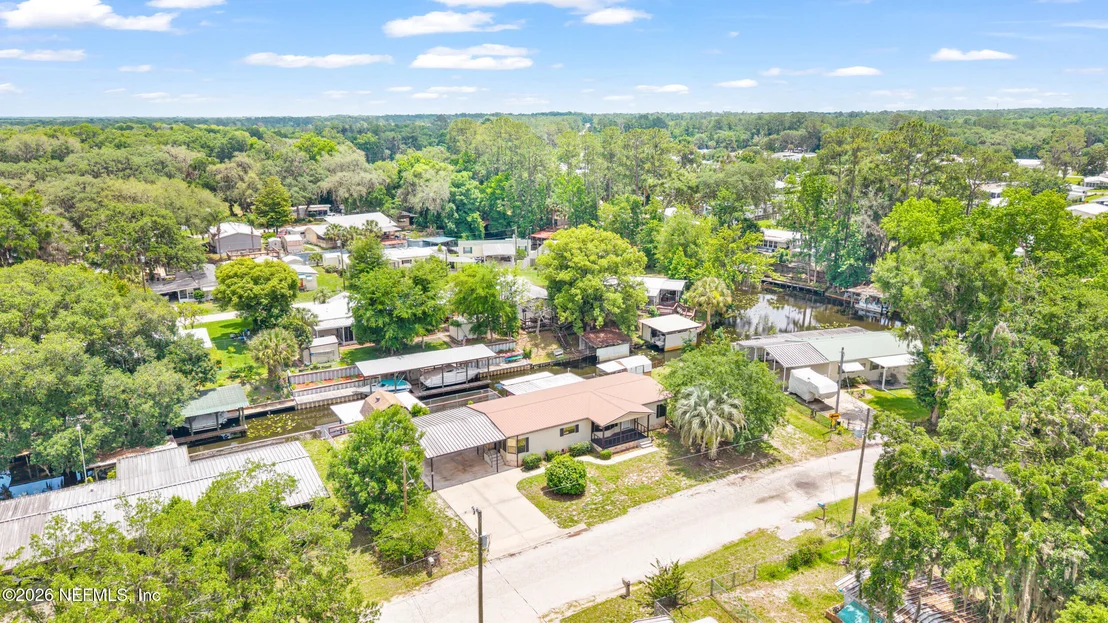 Photo of 418 COVE Drive