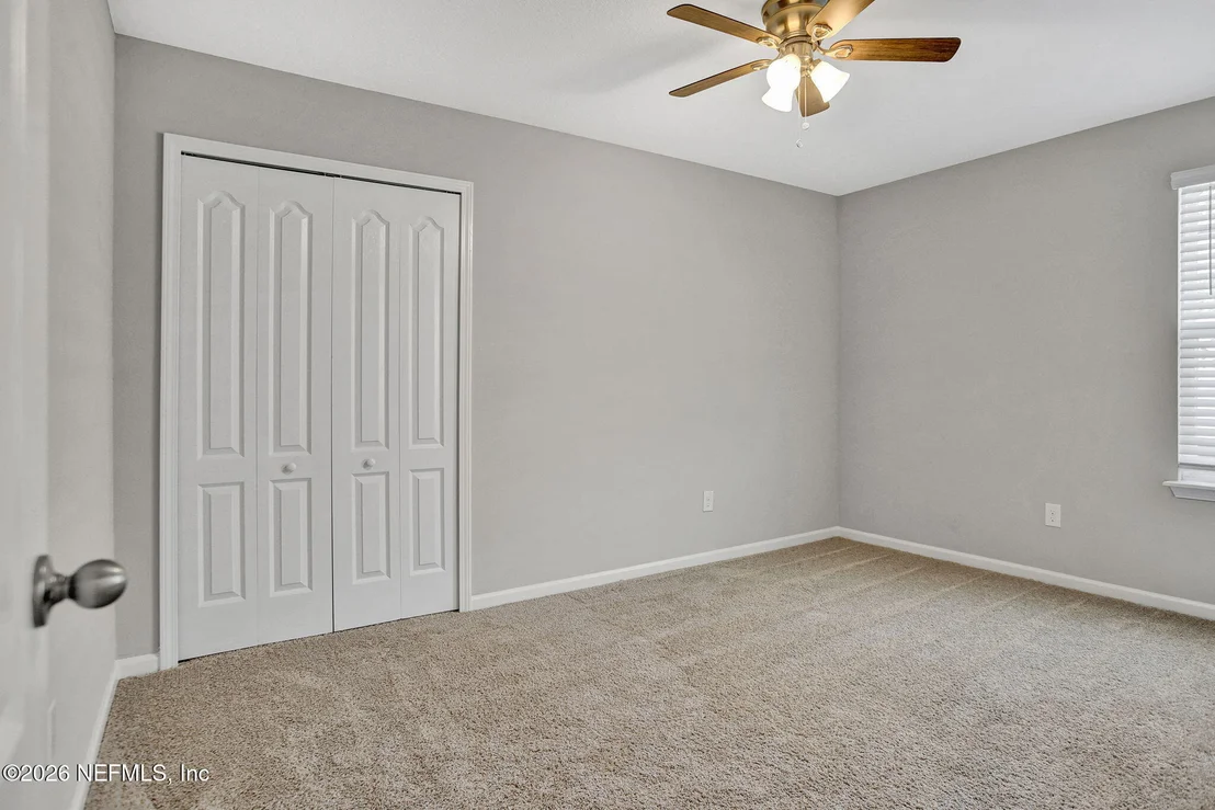 Photo of 388 GLASGOW Drive