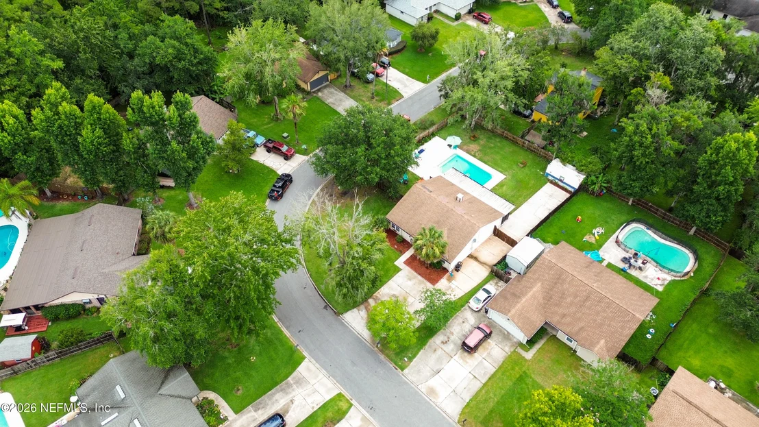 Photo of 1695 SANDY HOLLOW Loop