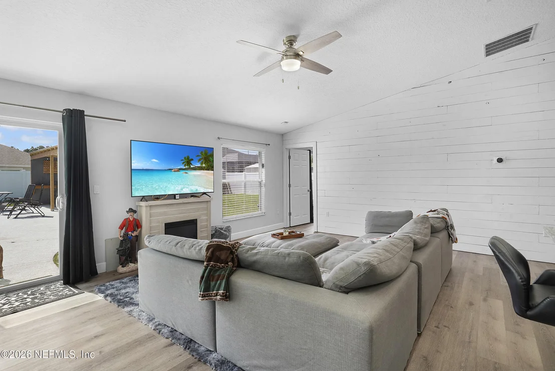 Photo of 43 LANGDON Drive