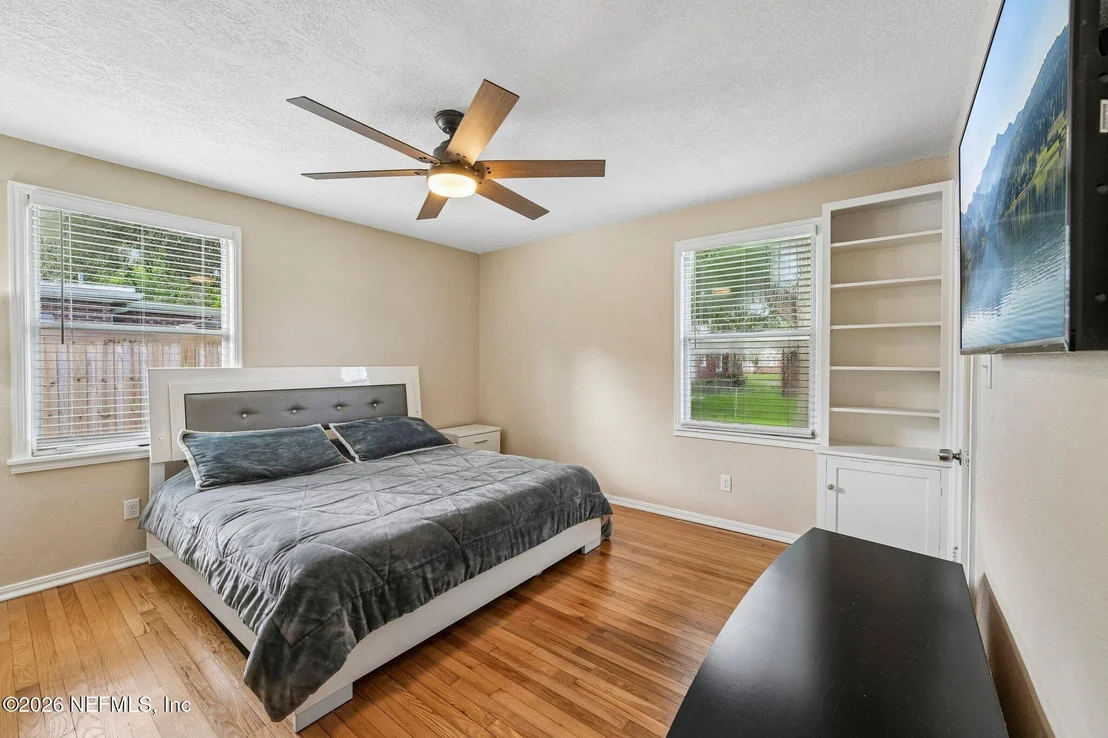 Photo of 1632 CHARON Road