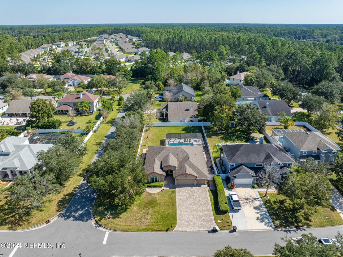 Photo of 800 LAPOMA Way