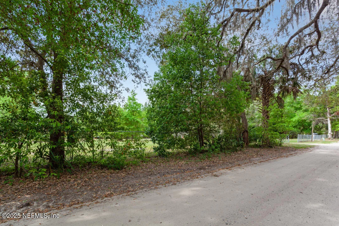 Photo of 1017 OLD GAINESVILLE Highway