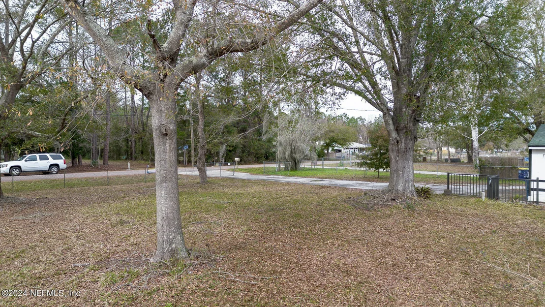 Photo of 11743 SIMMONS Road