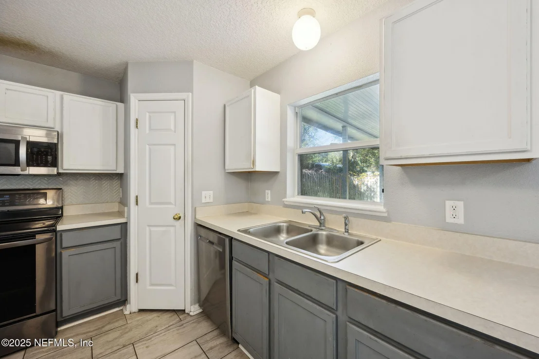 Photo of 87233 KIPLING Drive
