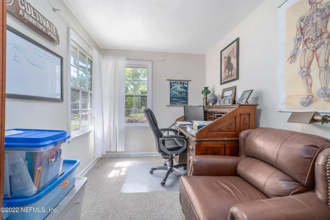 Photo of 4810 SEFA Circle N