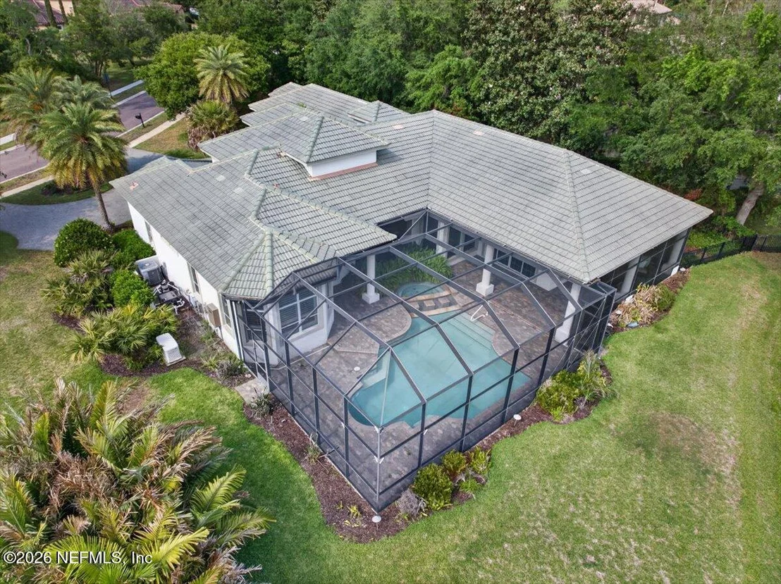 Photo of 161 N RIVER Drive