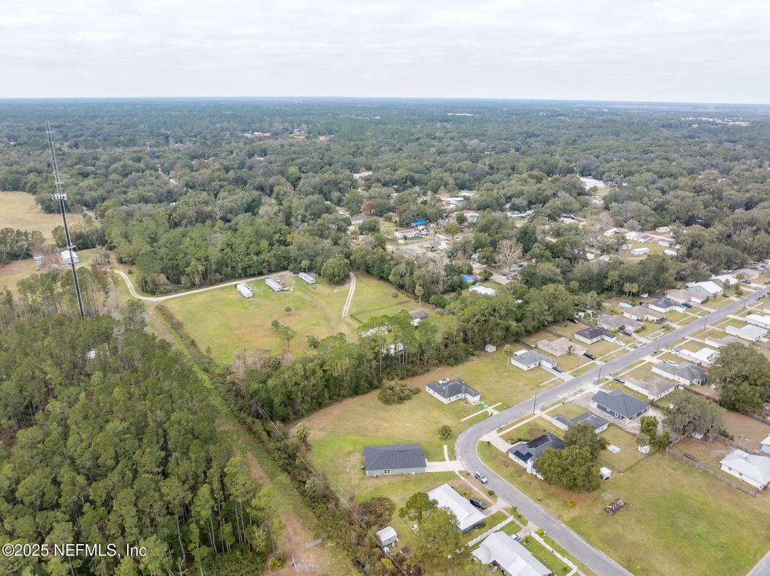 Photo of 613 OLEANDER Drive