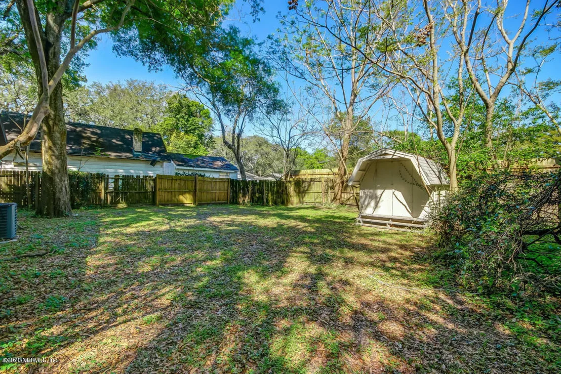 Photo of 5819 WINDERMERE Drive