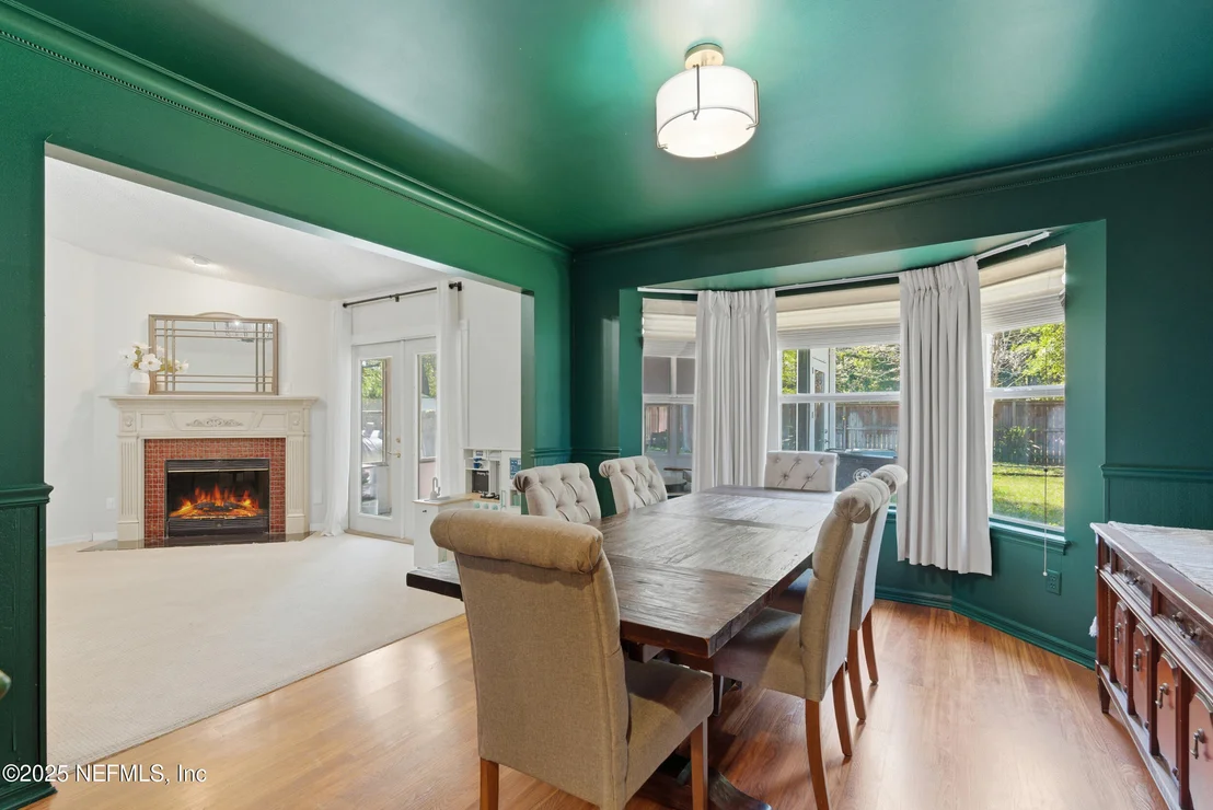 Photo of 1514 MAPLE LEAF Lane