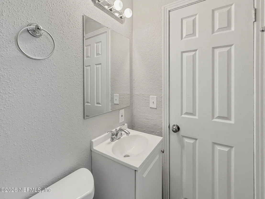 Photo of 5233 DALLEN LEA Drive