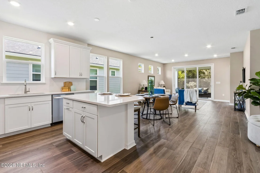 Photo of 460 JUBILEE Circle