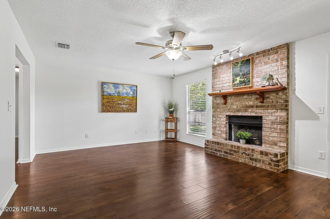 Photo of 2387 PERTH Drive