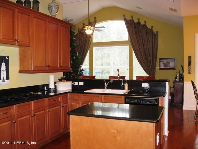 Photo of 409 LABARRE Court