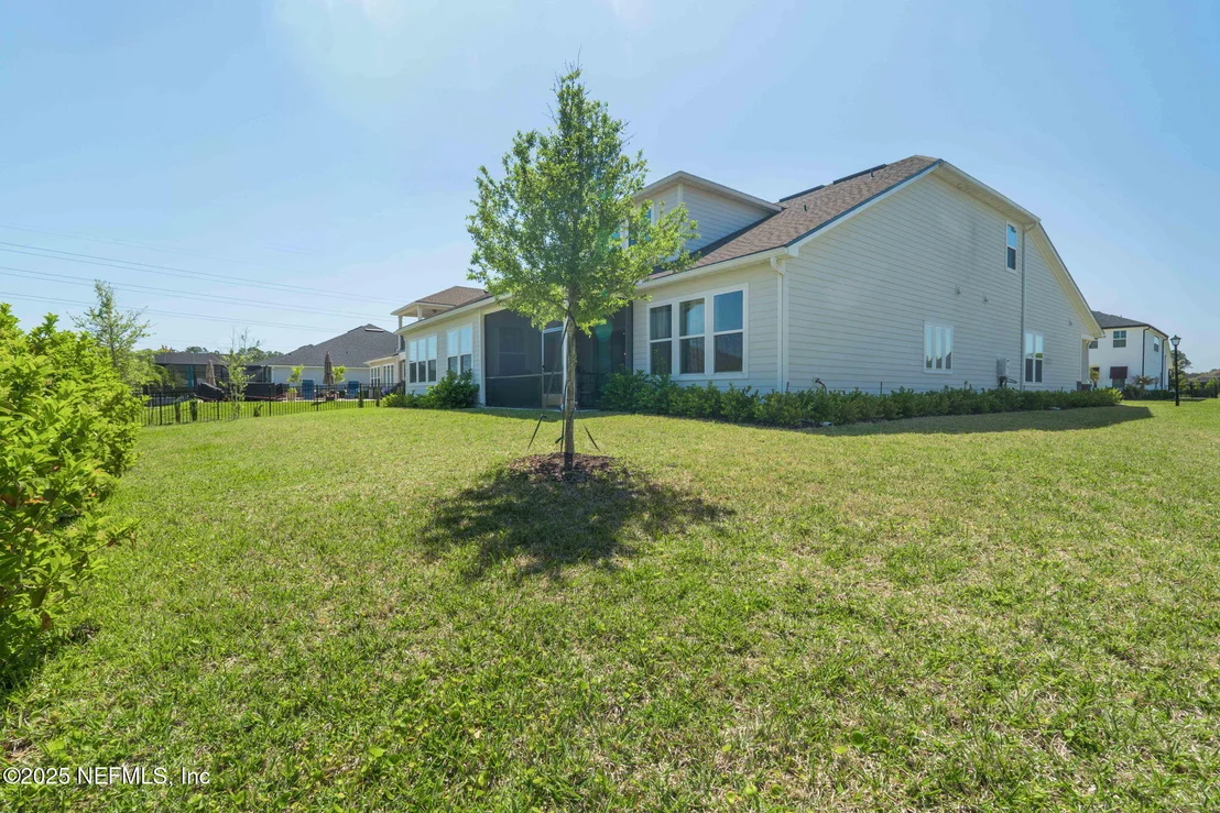 Photo of 63 BRADDOCK Court