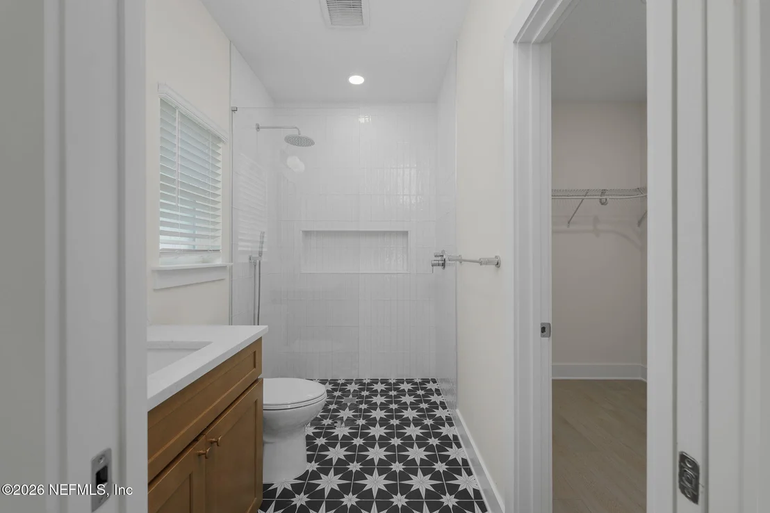 Photo of 874 W 4TH Street