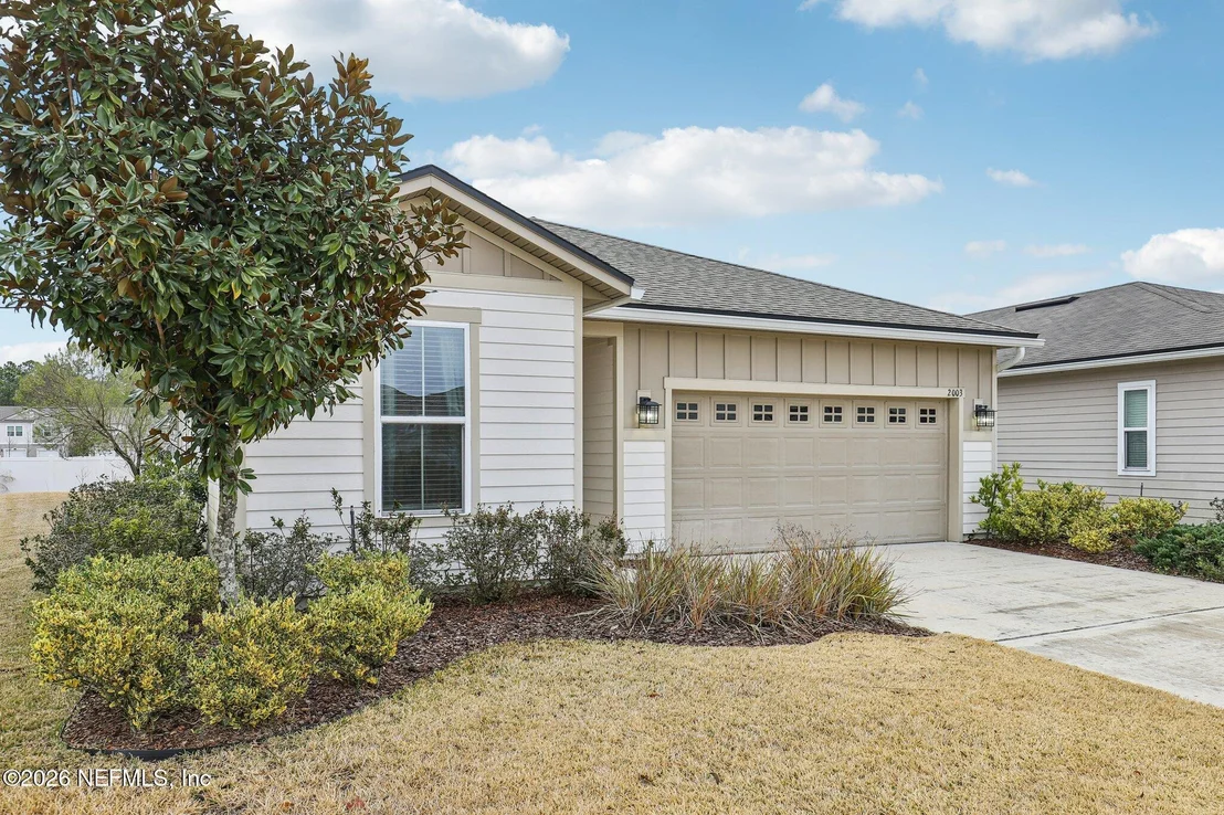 Photo of 2003 AMBERLY Drive