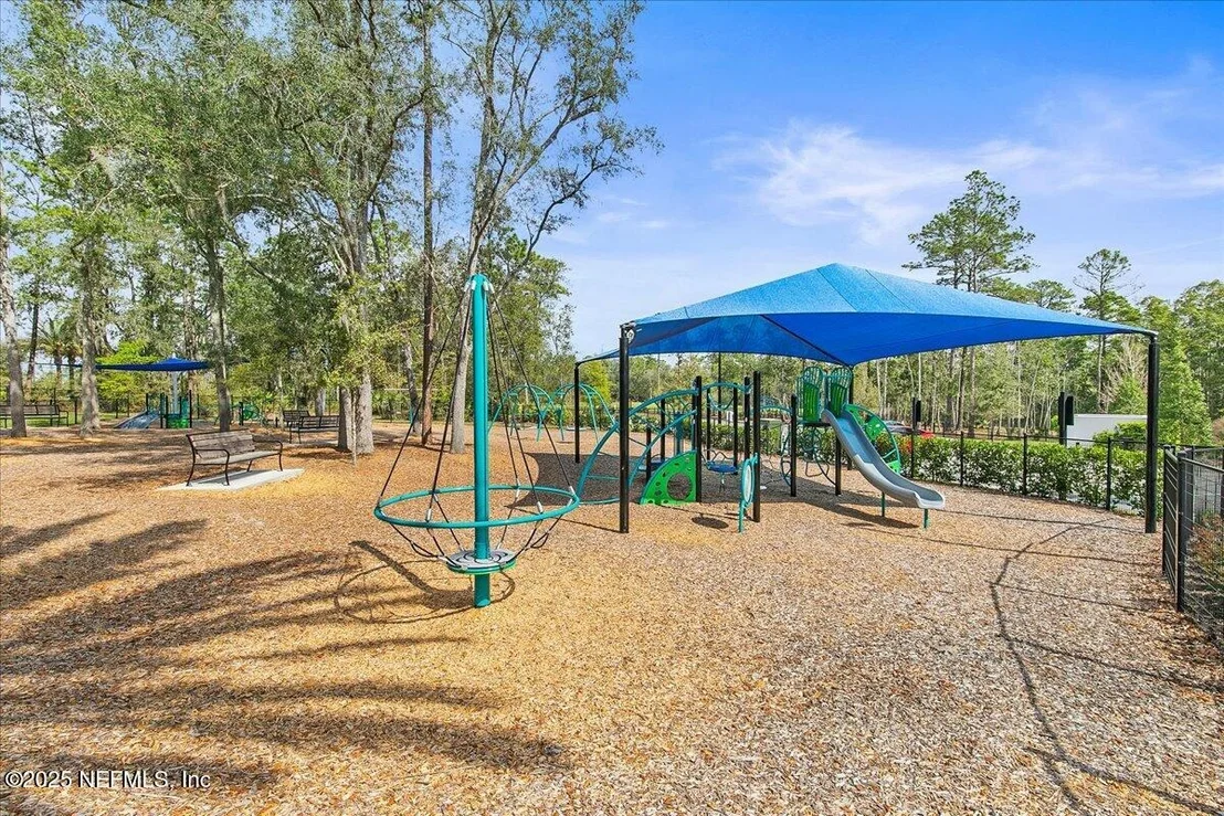 Photo of 10176 SILVERBROOK Trail