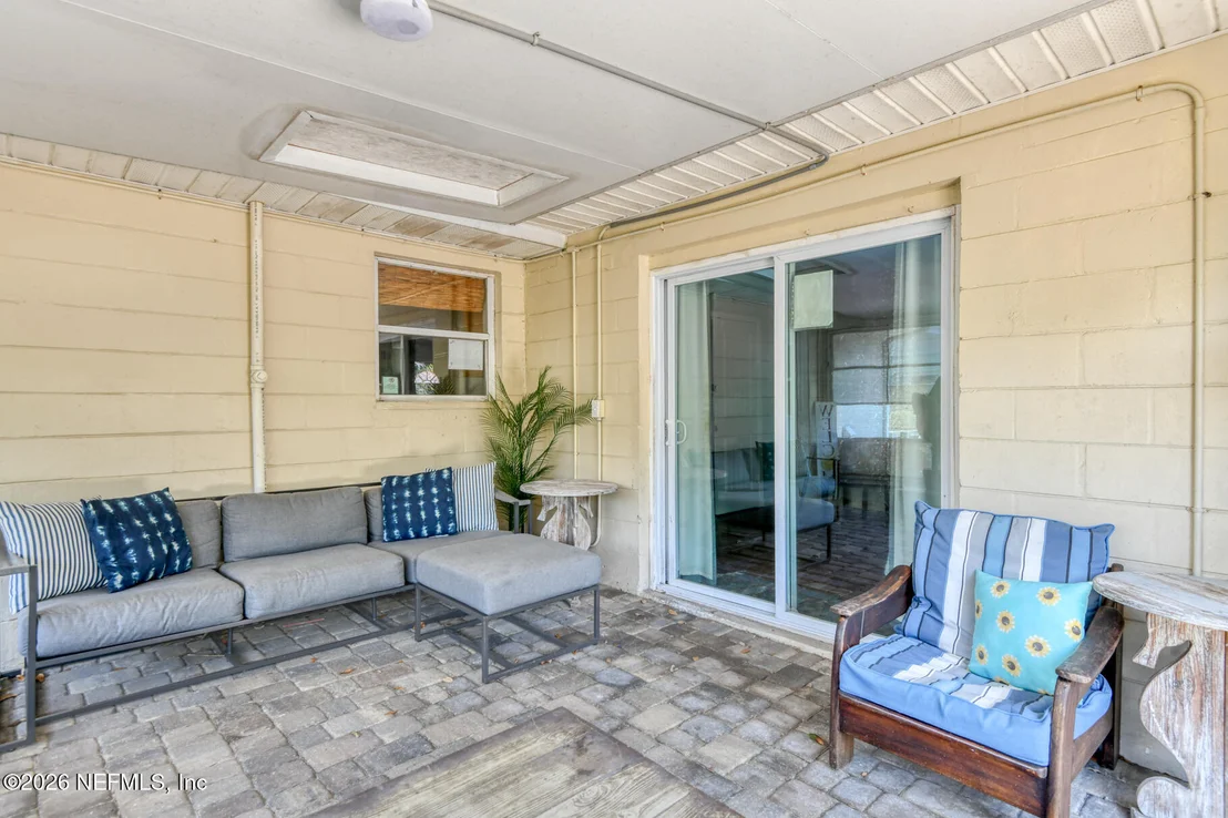 Photo of 15 SEA PARK Drive
