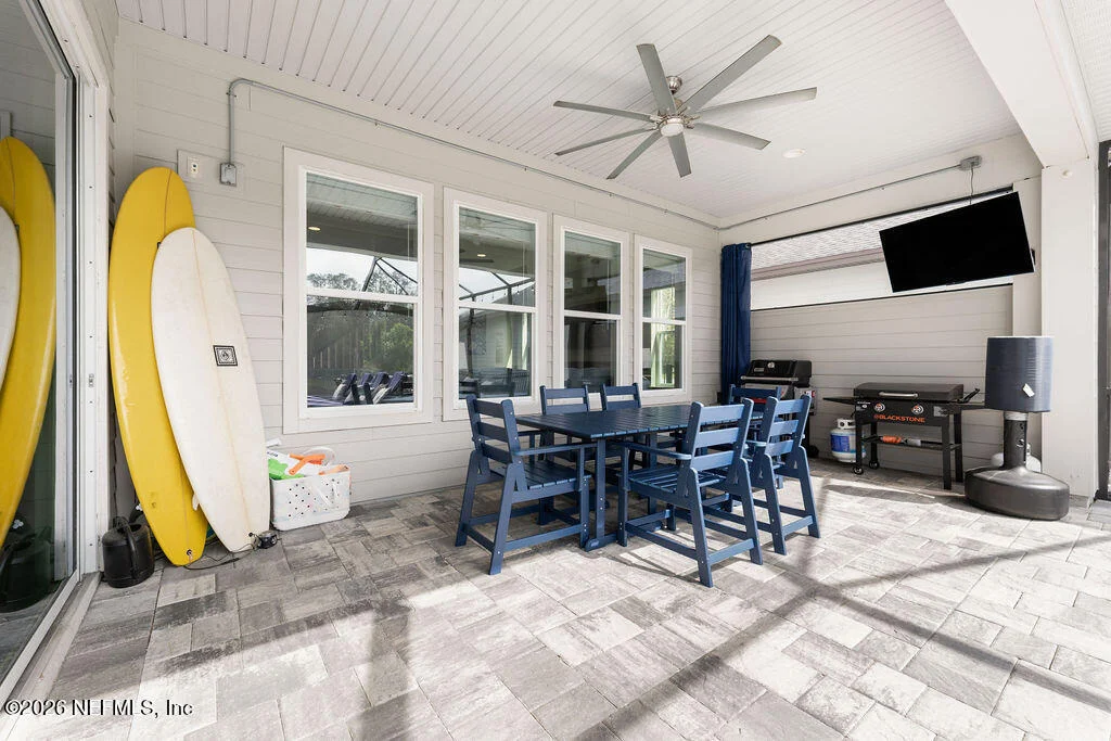 Photo of 818 OUTLOOK Drive