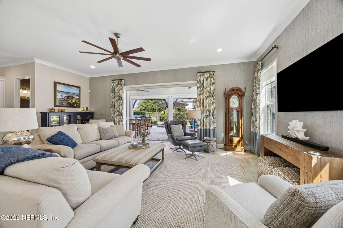 Photo of 713 RUM RUNNER Way