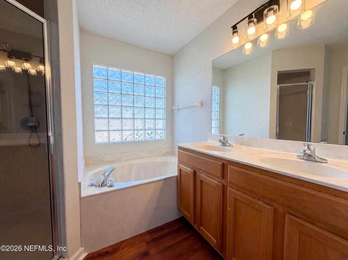 Photo of 11424 ROLLING RIVER Boulevard