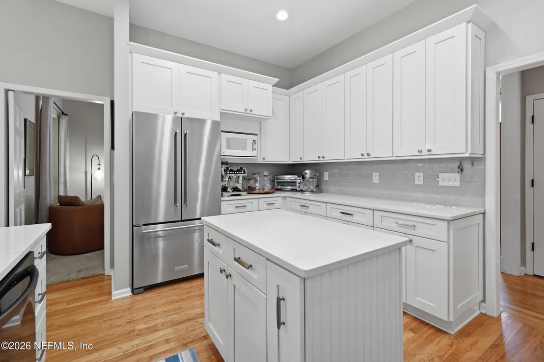 Photo of 8688 ROLLING BROOK Lane