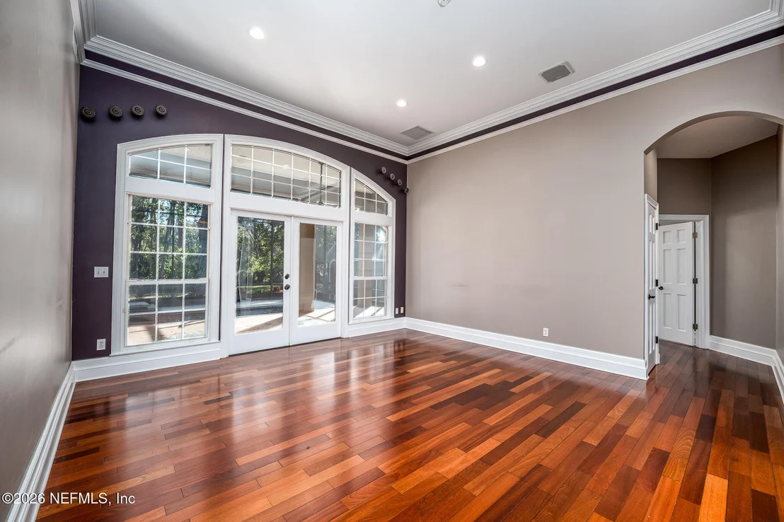 Photo of 707 STANDISH Drive