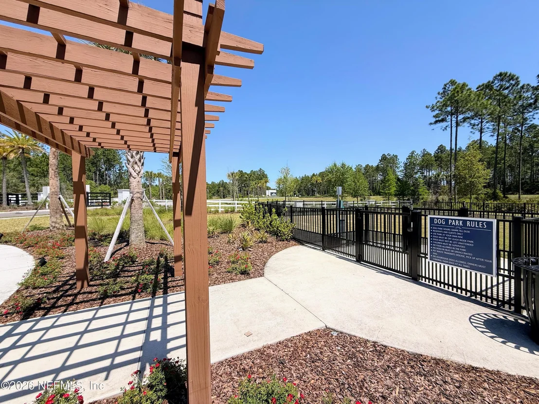 Photo of 644 NAVIGATORS Road