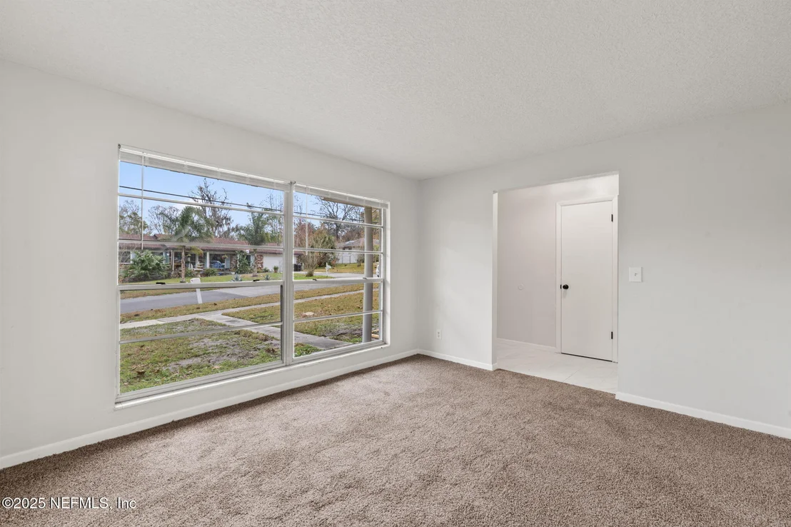 Photo of 432 NEPTUNE Road