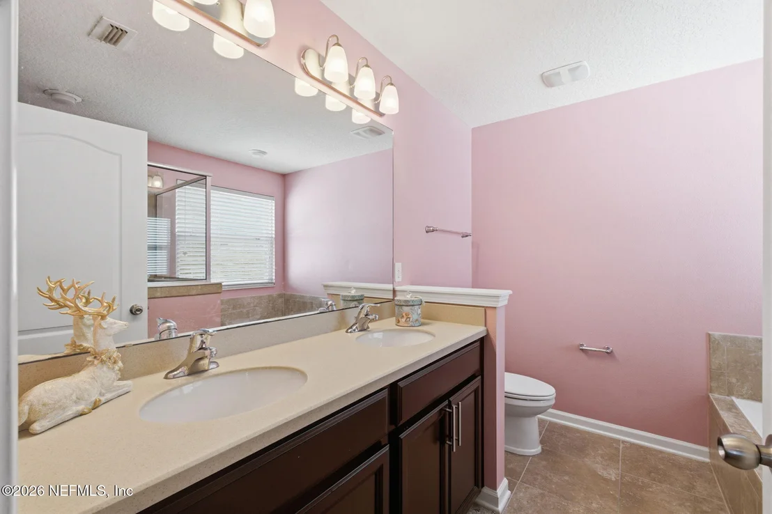Photo of 419 FOREST MEADOW Lane