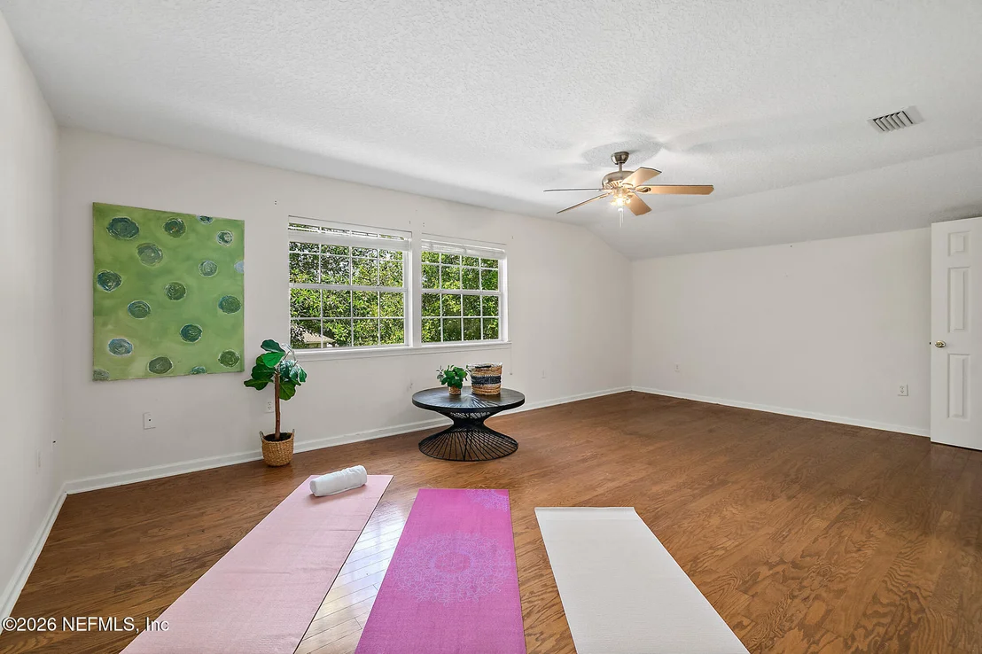 Photo of 132 SUMMERHILL Circle