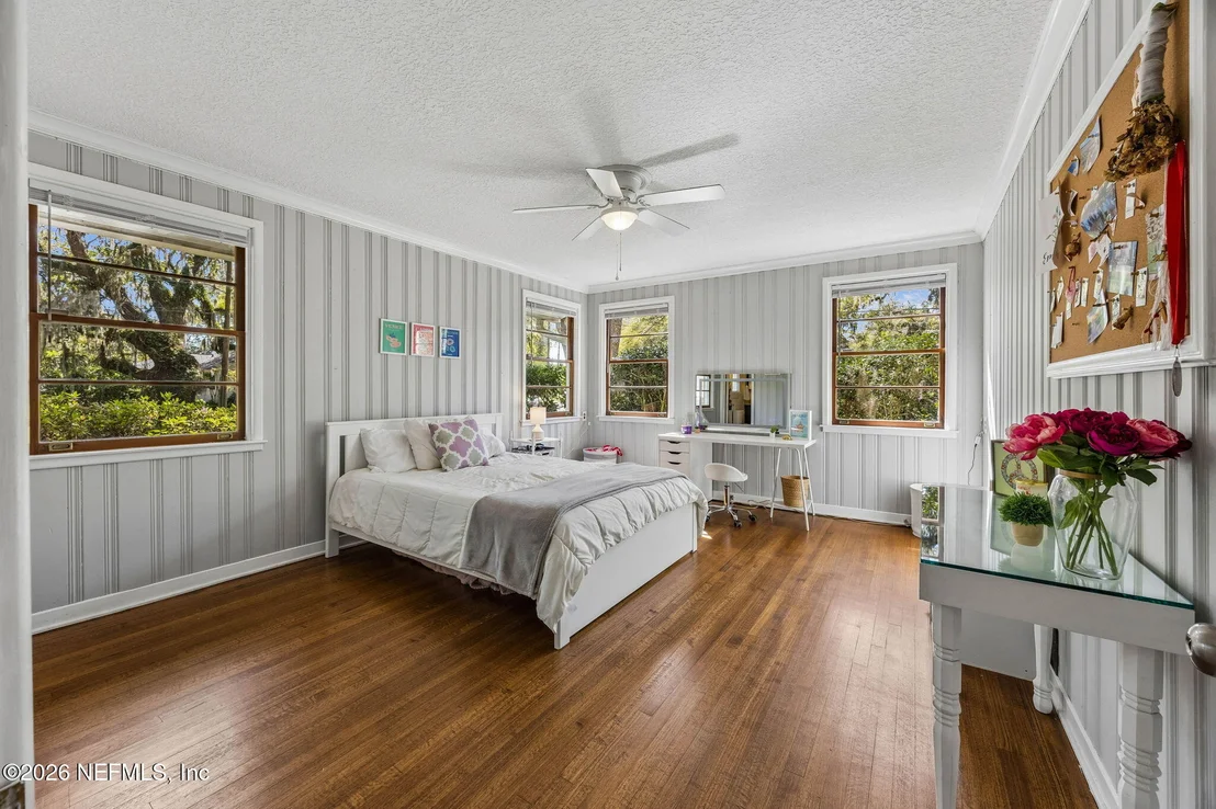 Photo of 4226 FOREST PARK Road