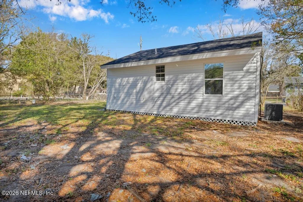Photo of 3138 N 3RD ST Circle