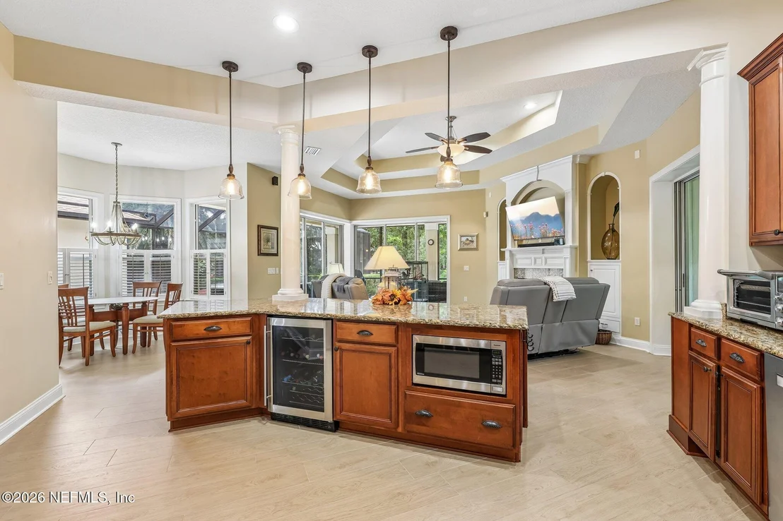 Photo of 2708 SHADE TREE Drive