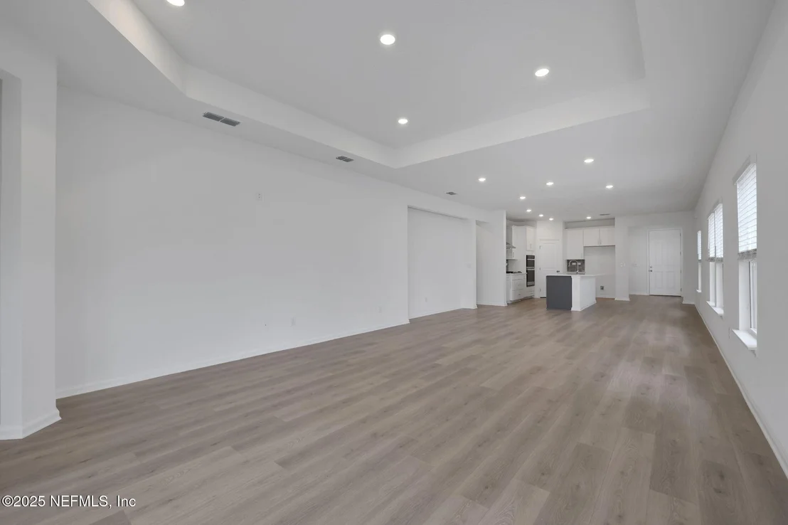 Photo of 405 BROOK FOREST Drive
