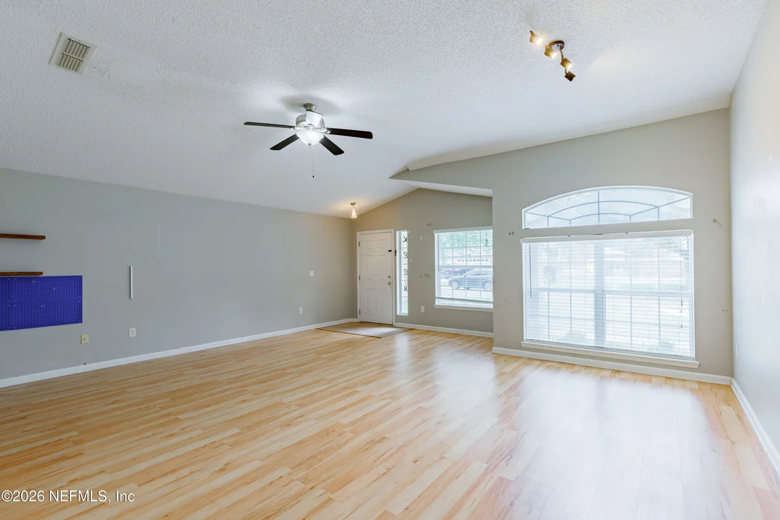 Photo of 673 MACKENZIE Circle