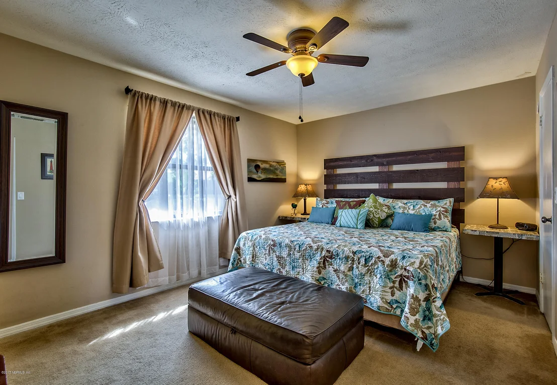 Photo of 10679 HAMPTON Road