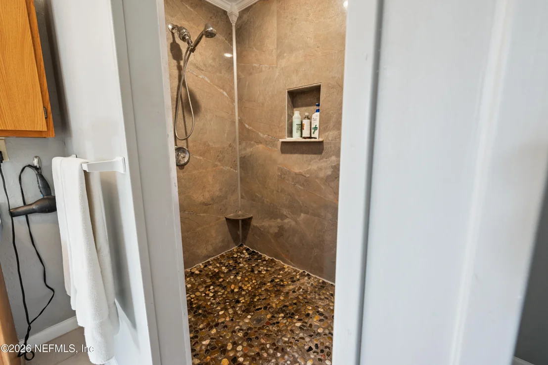 Photo of 8166 ALDERMAN Road