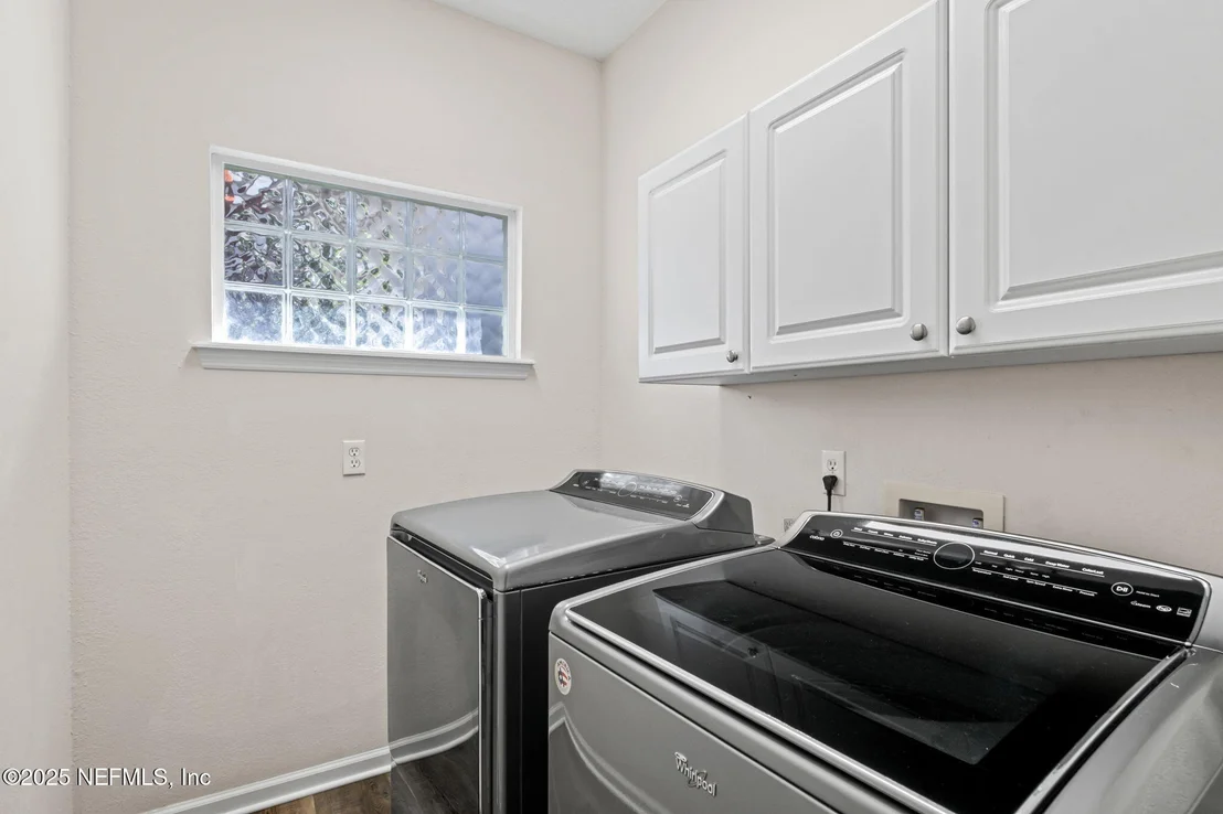 Photo of 105 SPANISH OAKS Lane