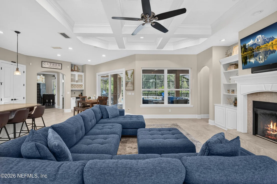 Photo of 287 VALE Drive
