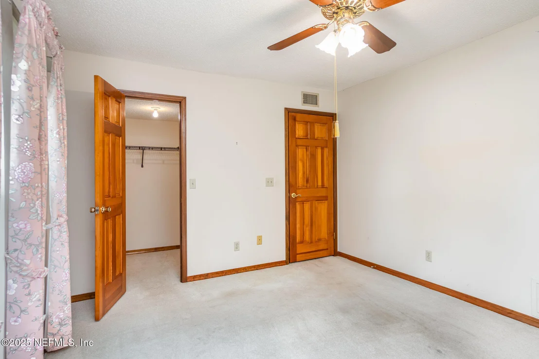 Photo of 2549 STONEBRIDGE Drive