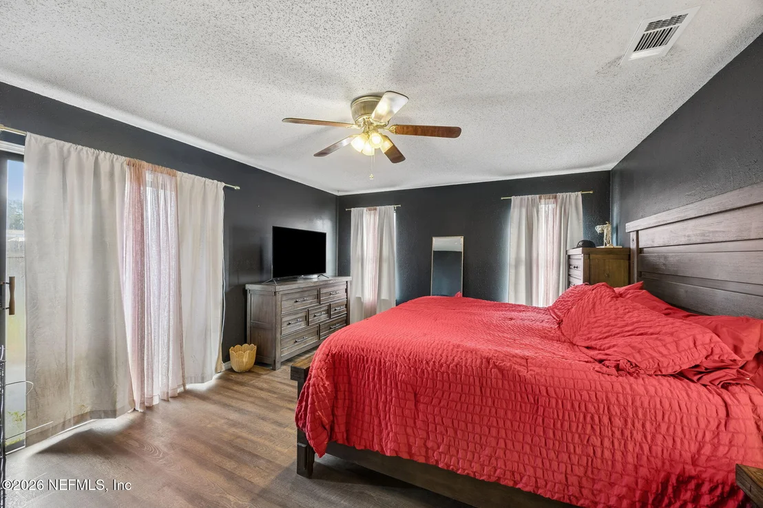 Photo of 407 MOBY DICK Drive S