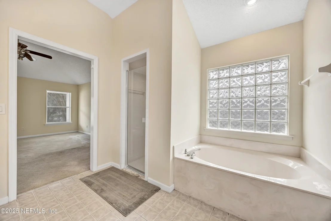 Photo of 4565 MAINMAST Lane