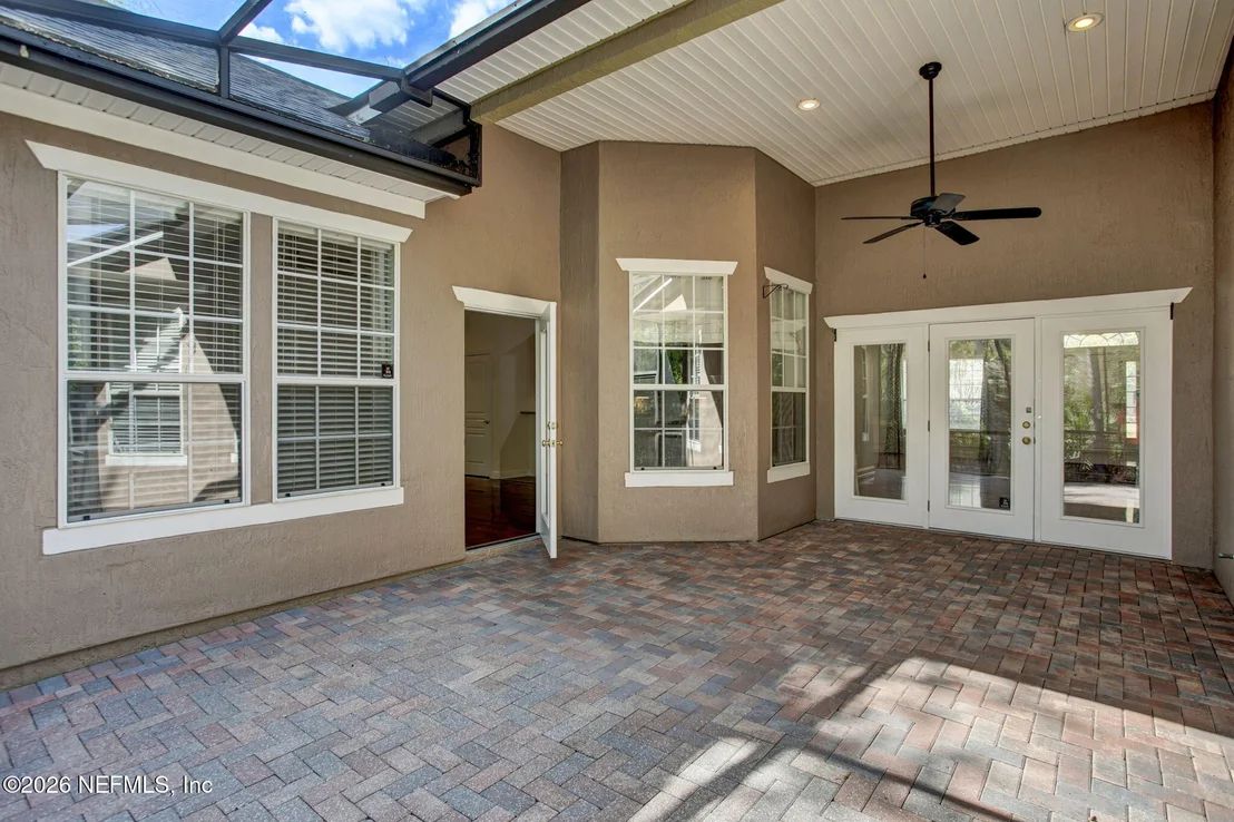 Photo of 1837 FOREST GLEN Way
