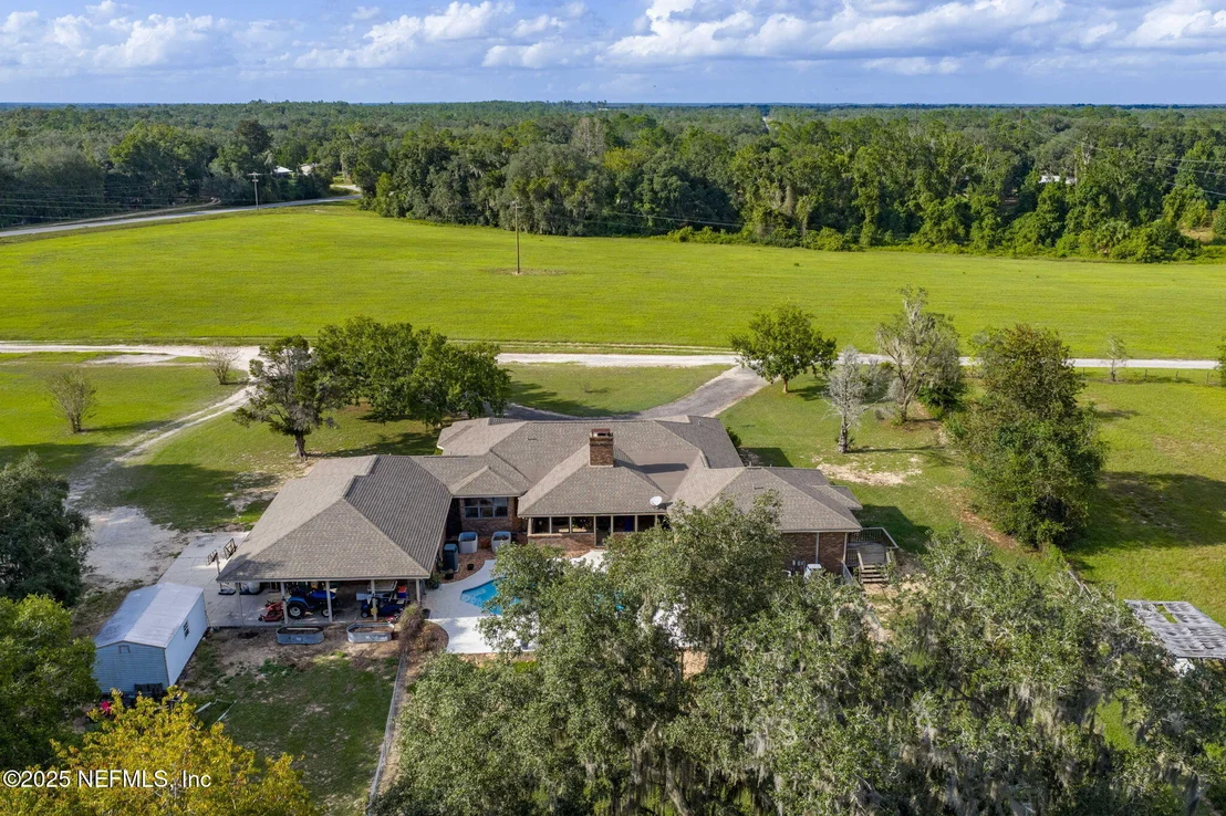 Photo of 105 DAIRY Road